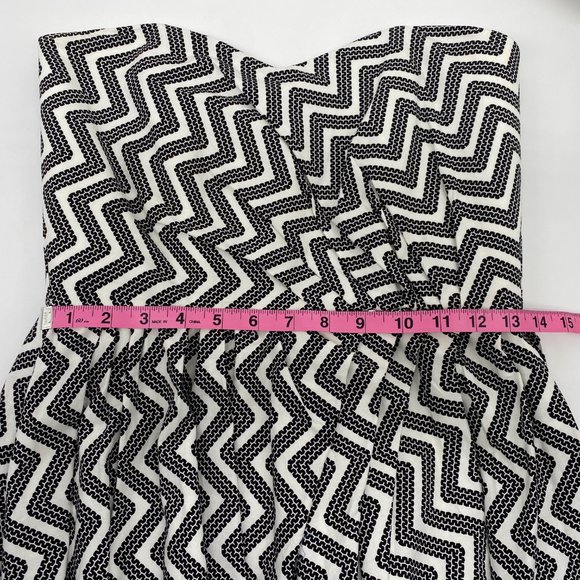 ModCloth Strapless Sweetheart Fit & Flair Zig Zag - Picture 5 of 7